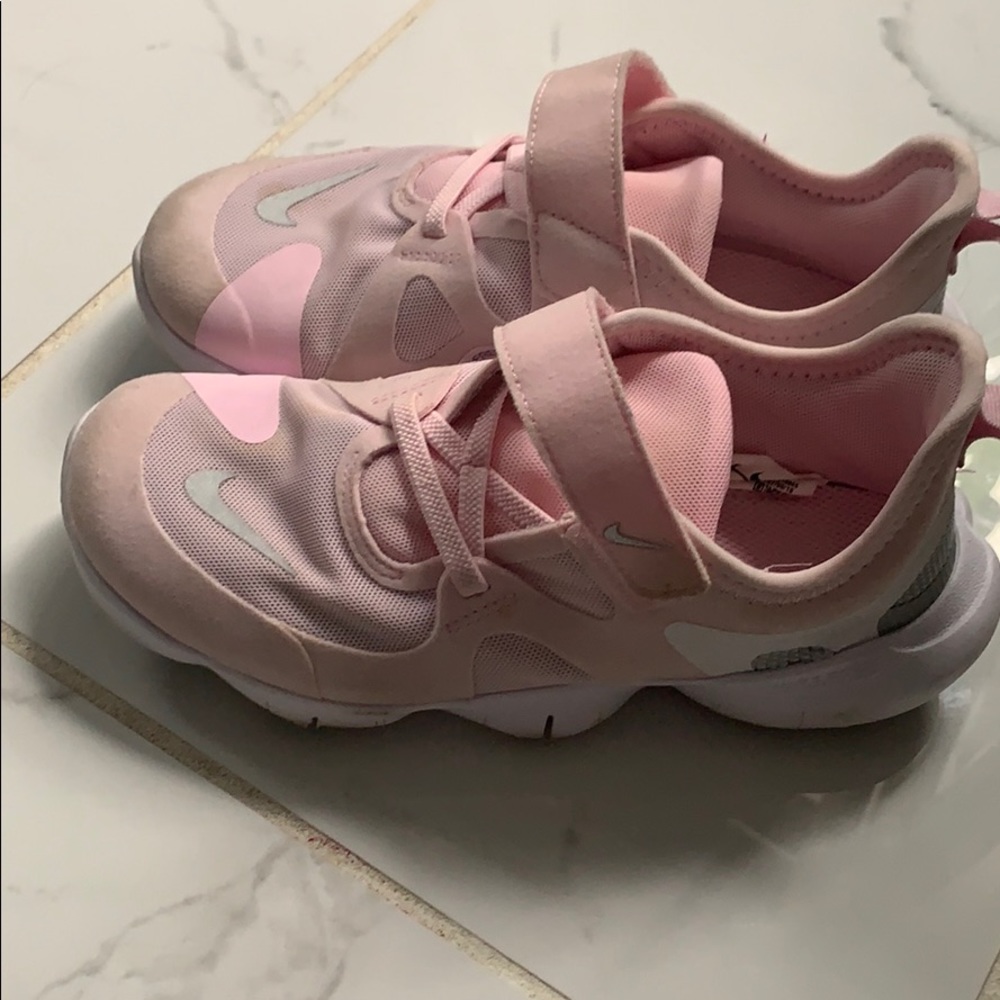 Girls Nike